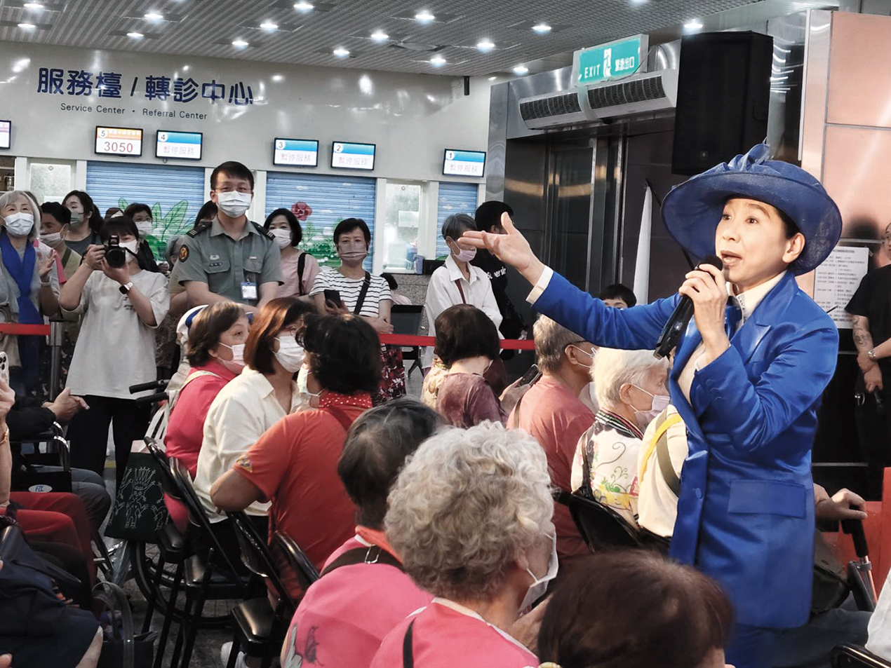 藝人方寧演唱鳳飛飛精典組曲